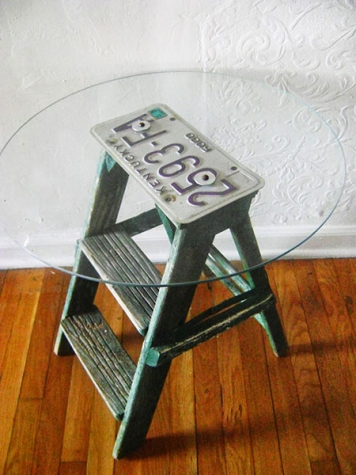 Image Courtesy: https://www.thisoldhouse.com/ideas/11-ways-to-repurpose-and-decorate-ladders/page/2