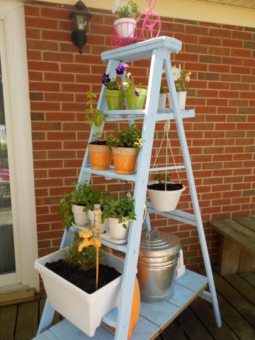 Image Courtesy: Image Courtesy: https://www.thisoldhouse.com/ideas/11-ways-to-repurpose-and-decorate-ladders/page/2